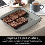 Meyer | Bakemaster | 23cm | Square Cake Pan