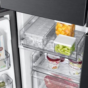 Samsung  Side by Side Refrigerator | 650 L | Triple Cooling |  Black Caviar | RF65DG90BDSG/TL